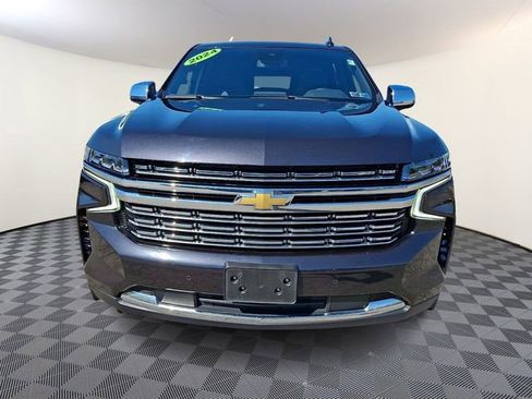 Used 2024 Chevrolet Suburban Premier AWD/4WD image 2