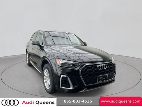 Certified 2023 Audi Q5 2.0T Premium w/ Convenience Package AWD/4WD image 3