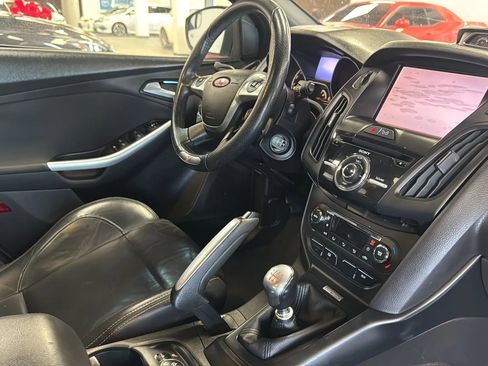 Used 2013 Ford Focus ST FWD image 12
