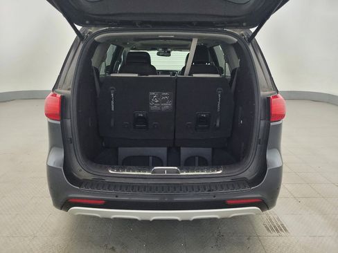Used 2018 Kia Sedona SX Limited w/ SX Limited Prestige Package FWD image 29