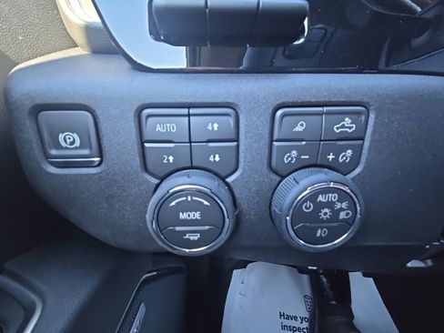 New 2026 Chevrolet Silverado 3500 LTZ w/ LTZ Premium Package image 22