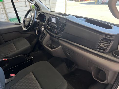 Used 2025 Ford Transit 250 Low Roof w/ Exterior Upgrade Package RWD image 17