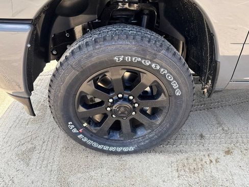 New 2026 RAM 2500 Big Horn AWD/4WD image 9