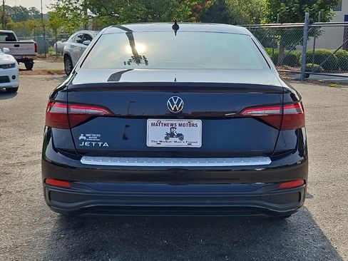 Used 2024 Volkswagen Jetta S FWD image 6