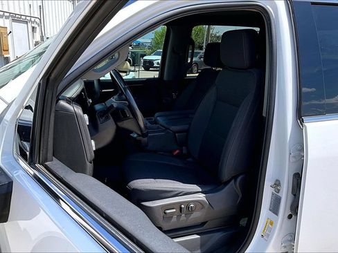 Used 2022 GMC Sierra 2500 SLE w/ SLE Convenience Package AWD/4WD image 30