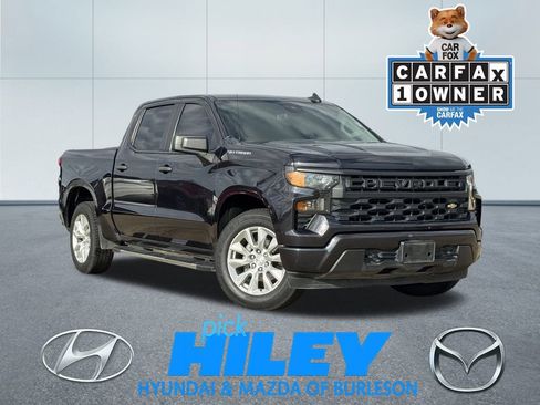 Used 2022 Chevrolet Silverado 1500 Custom image 1