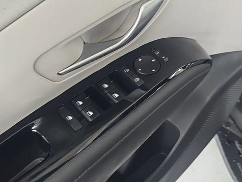 New 2026 Hyundai Tucson Limited image 31