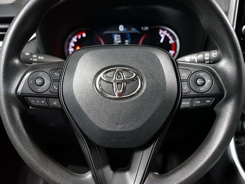 Used 2024 Toyota RAV4 XLE FWD image 12