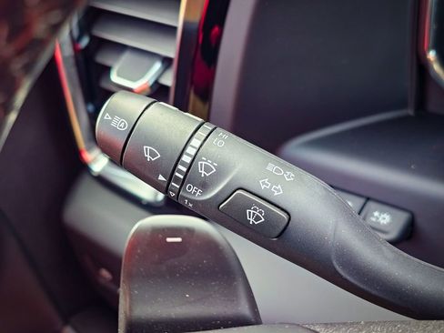 Certified 2024 GMC Sierra 1500 Denali w/ Technology Package image 25