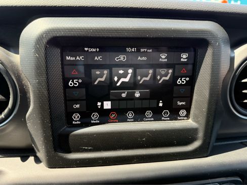 Used 2023 Jeep Wrangler Unlimited w/ Cold Weather Group AWD/4WD image 20