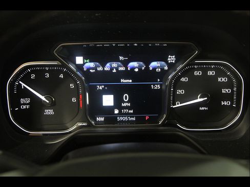 Certified 2021 GMC Yukon XL AT4 w/ Rear Media and Nav Package AWD/4WD image 9