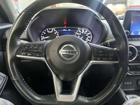 Used 2022 Nissan Sentra SV image 21