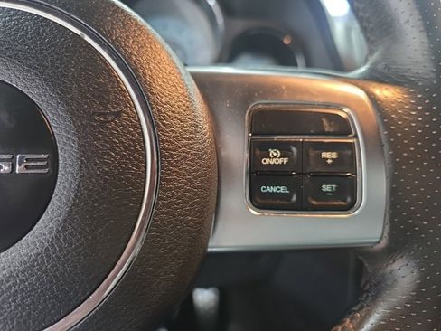 Used 2012 Dodge Challenger SRT8 image 18