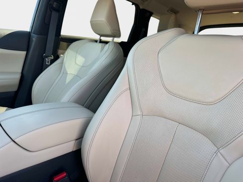 Used 2022 INFINITI QX60 Luxe image 21