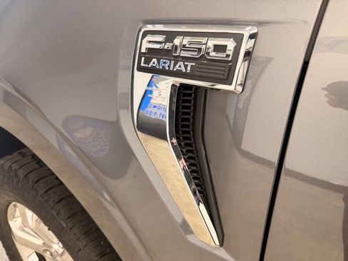 Used 2021 Ford F150 Lariat w/ Equipment Group 502A High AWD/4WD image 17