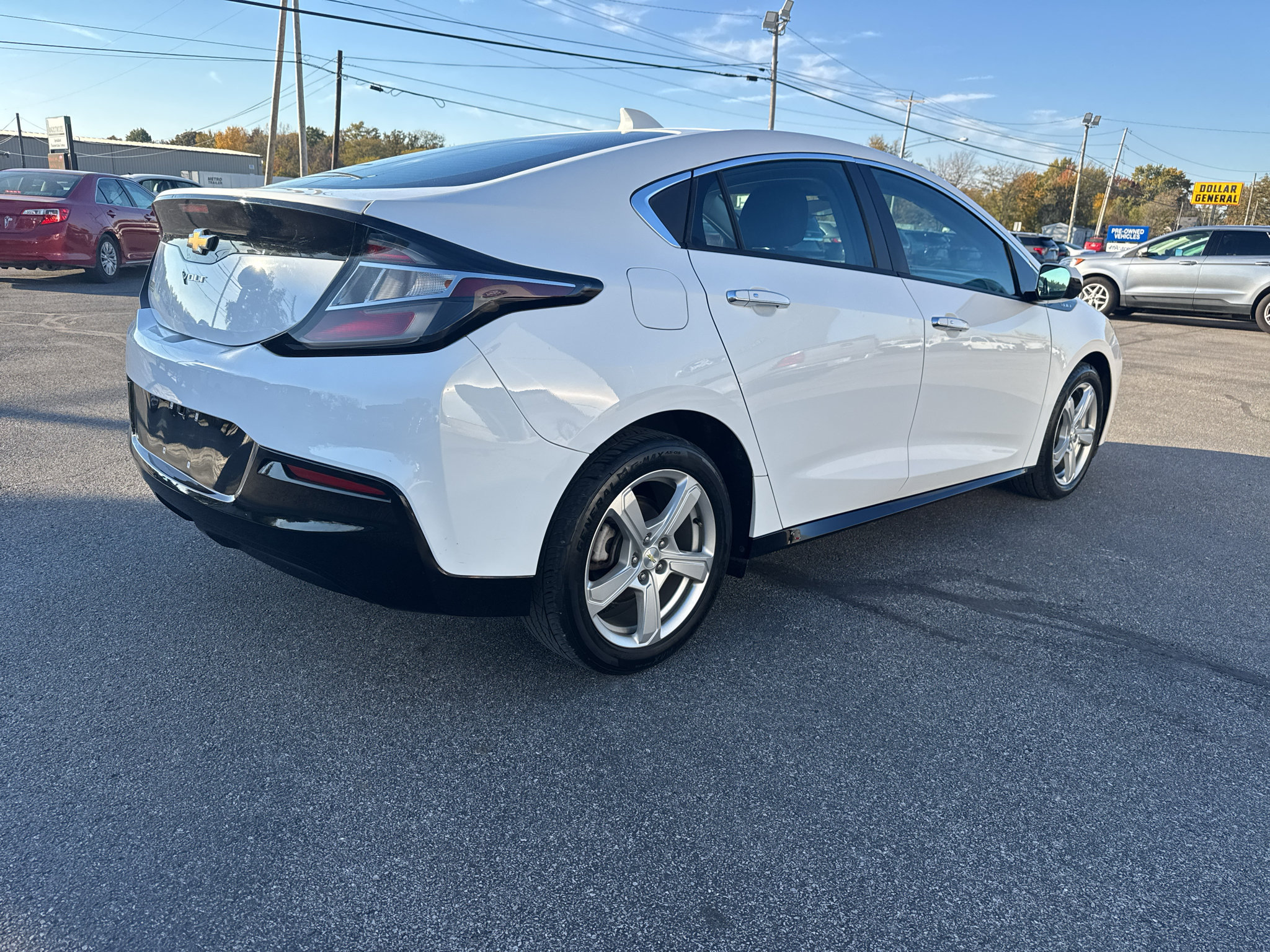 Used 2019 Chevrolet Volt LT w/ Comfort Package FWD image 5
