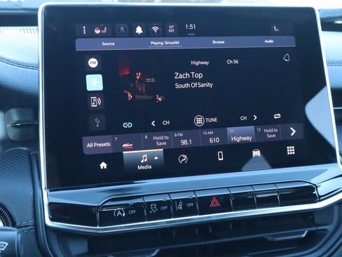 New 2026 Jeep Compass Latitude image 5