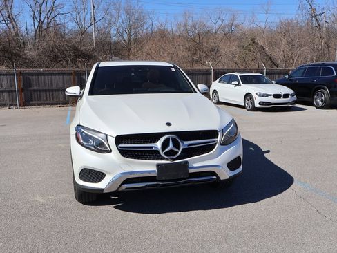 Certified 2019 Mercedes-Benz GLC 300 4MATIC Coupe image 4