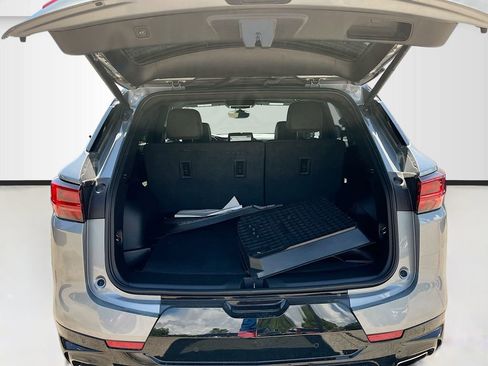 Used 2023 Chevrolet Blazer RS w/ Driver Confidence II Package image 28