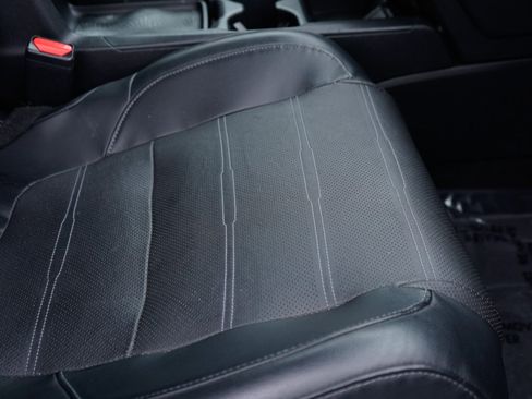 Used 2017 Honda CR-V EX-L image 30