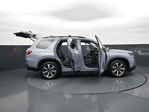 Used 2024 Honda Pilot Elite image 36
