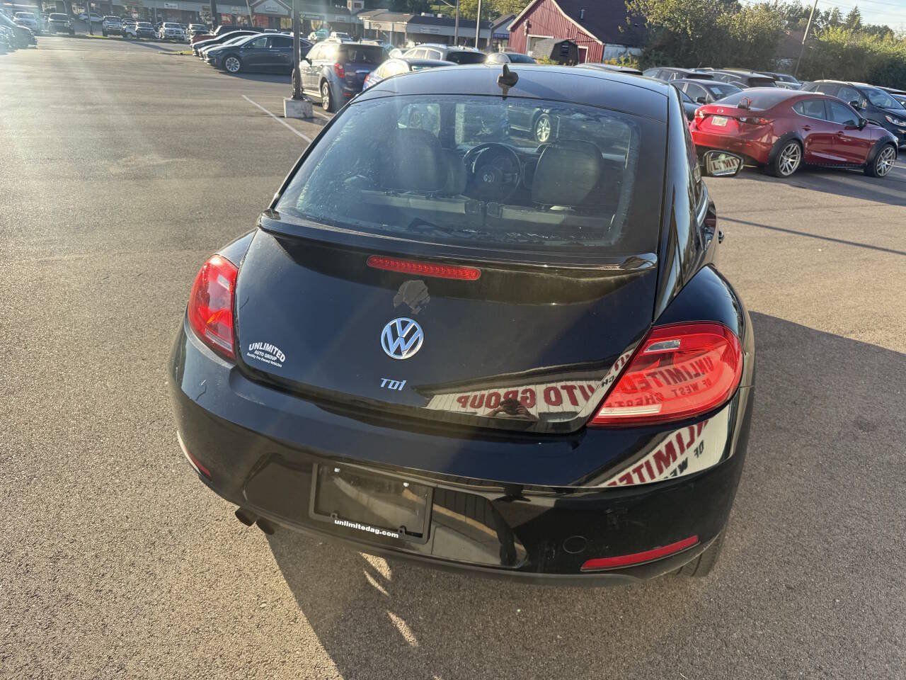 Used 2013 Volkswagen Beetle TDI FWD image 8