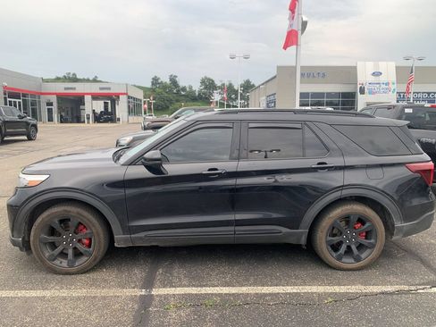 Used 2020 Ford Explorer ST w/ ST Street Pack AWD/4WD image 5