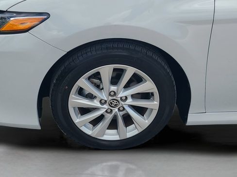 Used 2024 Toyota Camry LE FWD image 23