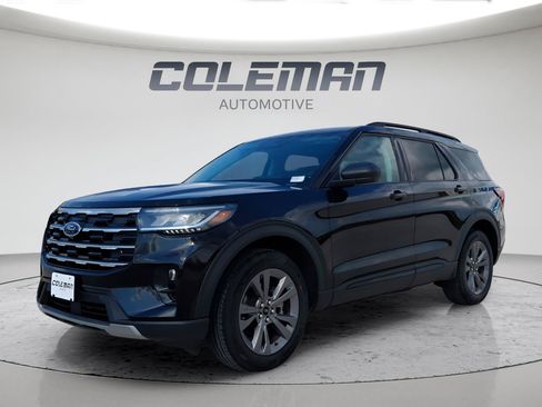 New 2026 Ford Explorer Active w/ Active Comfort Package AWD/4WD image 1