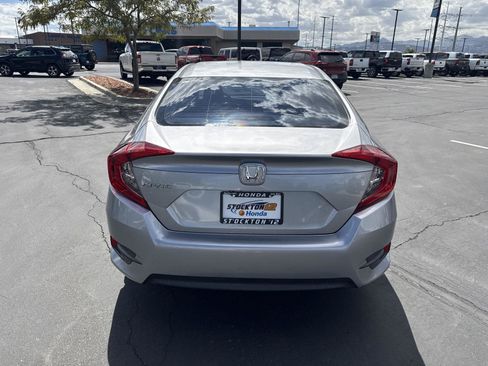 Used 2016 Honda Civic LX image 5