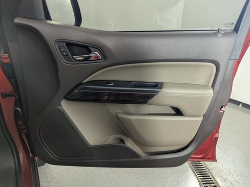 Used 2016 GMC Canyon SLT w/ Driver Alert Package image 21