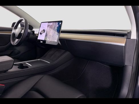 Used 2023 Tesla Model 3 Standard Range RWD image 13