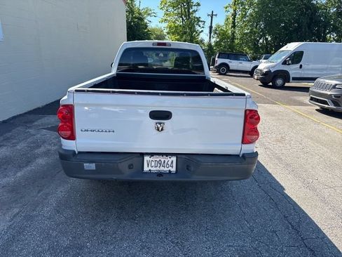 Used 2007 Dodge Dakota ST RWD image 4