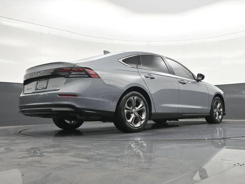 Used 2023 Honda Accord EX-L image 27