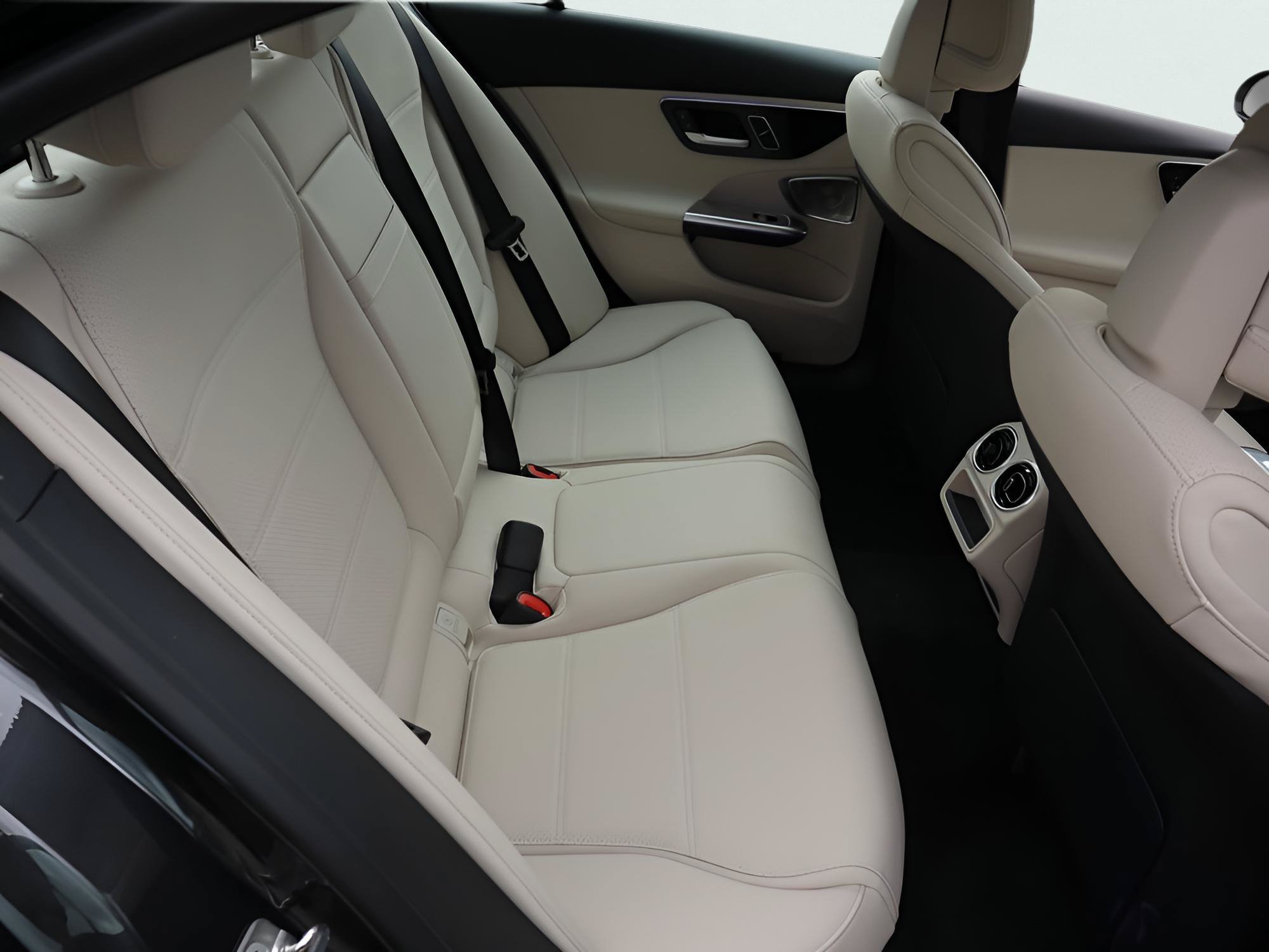 Certified 2026 Mercedes-Benz C 300 4MATIC Sedan image 18