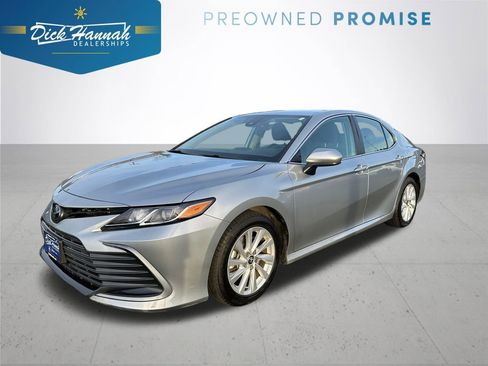 Used 2023 Toyota Camry LE image 1