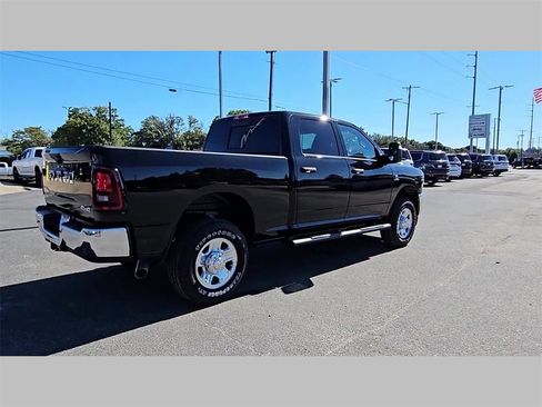 New 2026 RAM 2500 Tradesman image 33