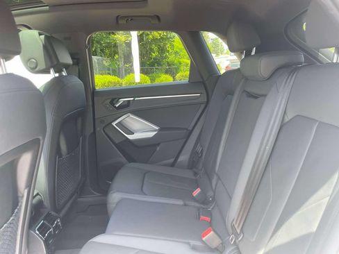 Used 2022 Audi Q3 2.0T Premium AWD/4WD image 11