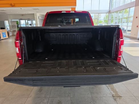 Used 2019 Ford F150 XLT w/ Equipment Group 302A Luxury AWD/4WD image 35