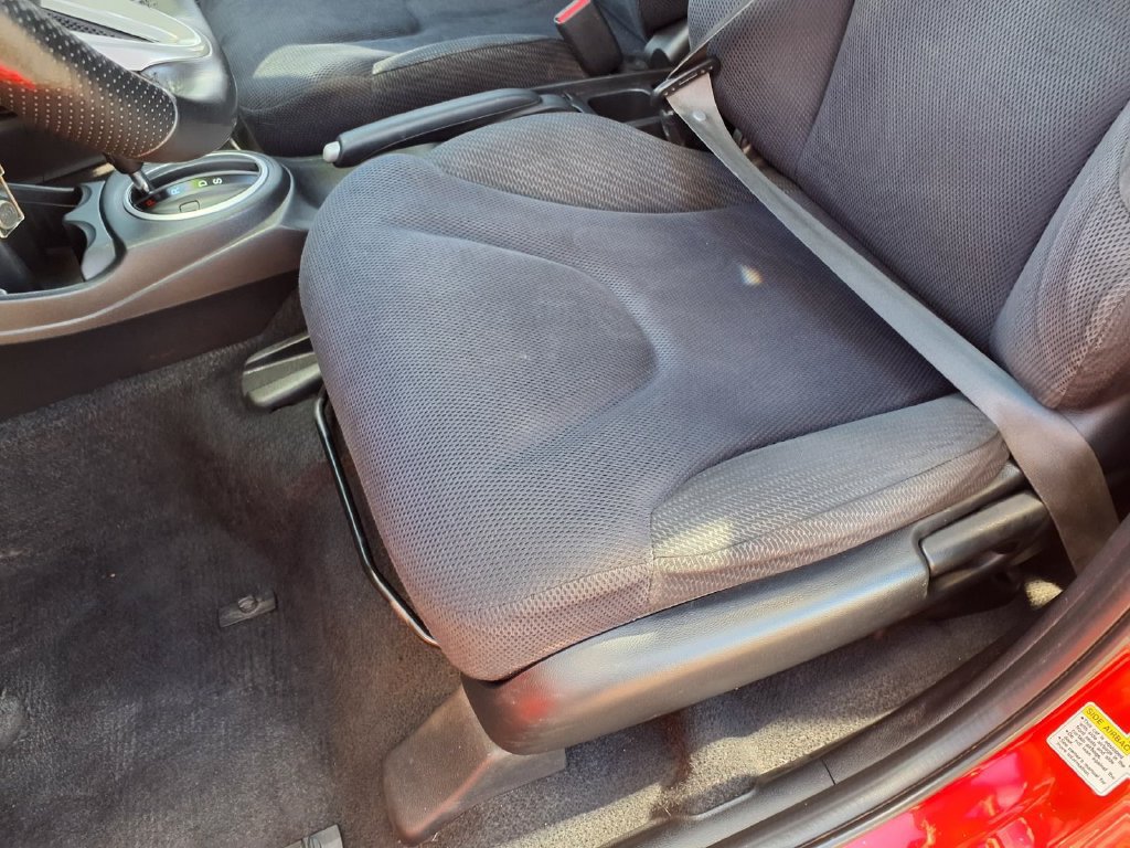 Used 2013 Honda Fit Sport image 26