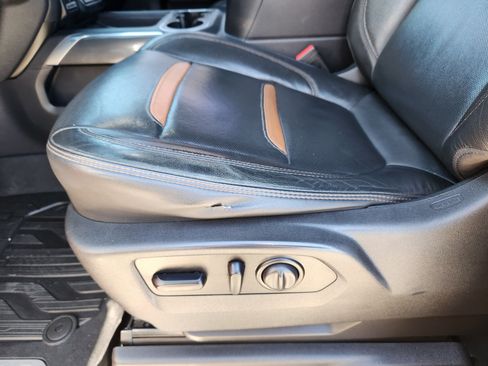 Used 2019 GMC Sierra 1500 AT4 w/ AT4 Premium Package image 25