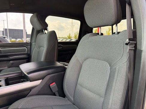 Used 2019 RAM 1500 Big Horn AWD/4WD image 13