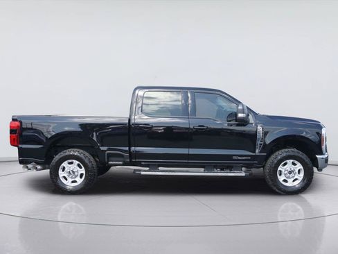 Used 2026 Ford F250 XLT w/ XLT Premium Package AWD/4WD image 5