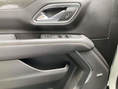 Used 2023 GMC Yukon AT4 AWD/4WD image 12