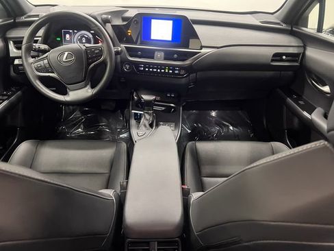Certified 2024 Lexus UX 250h F Sport FWD image 14