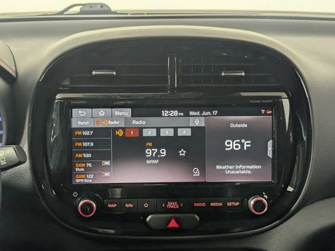 Used 2021 Kia Soul Turbo FWD image 18