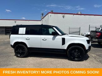 Used 2025 Land Rover Defender 110 X-Dynamic SE AWD/4WD video 2