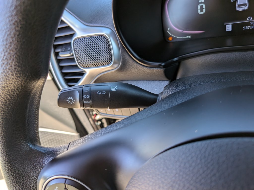 Certified 2023 Kia Soul LX FWD image 29
