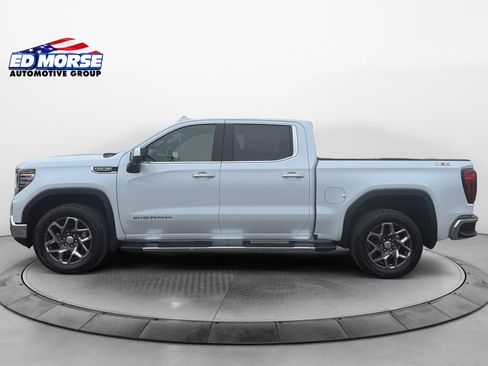 New 2026 GMC Sierra 1500 SLT w/ SLT Premium Package AWD/4WD image 2