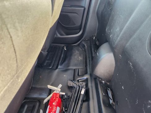 Used 2022 Chevrolet Colorado LT w/ Fleet Safety Package image 29